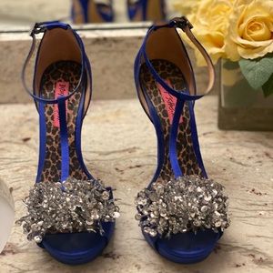 Fun beautiful Sandals